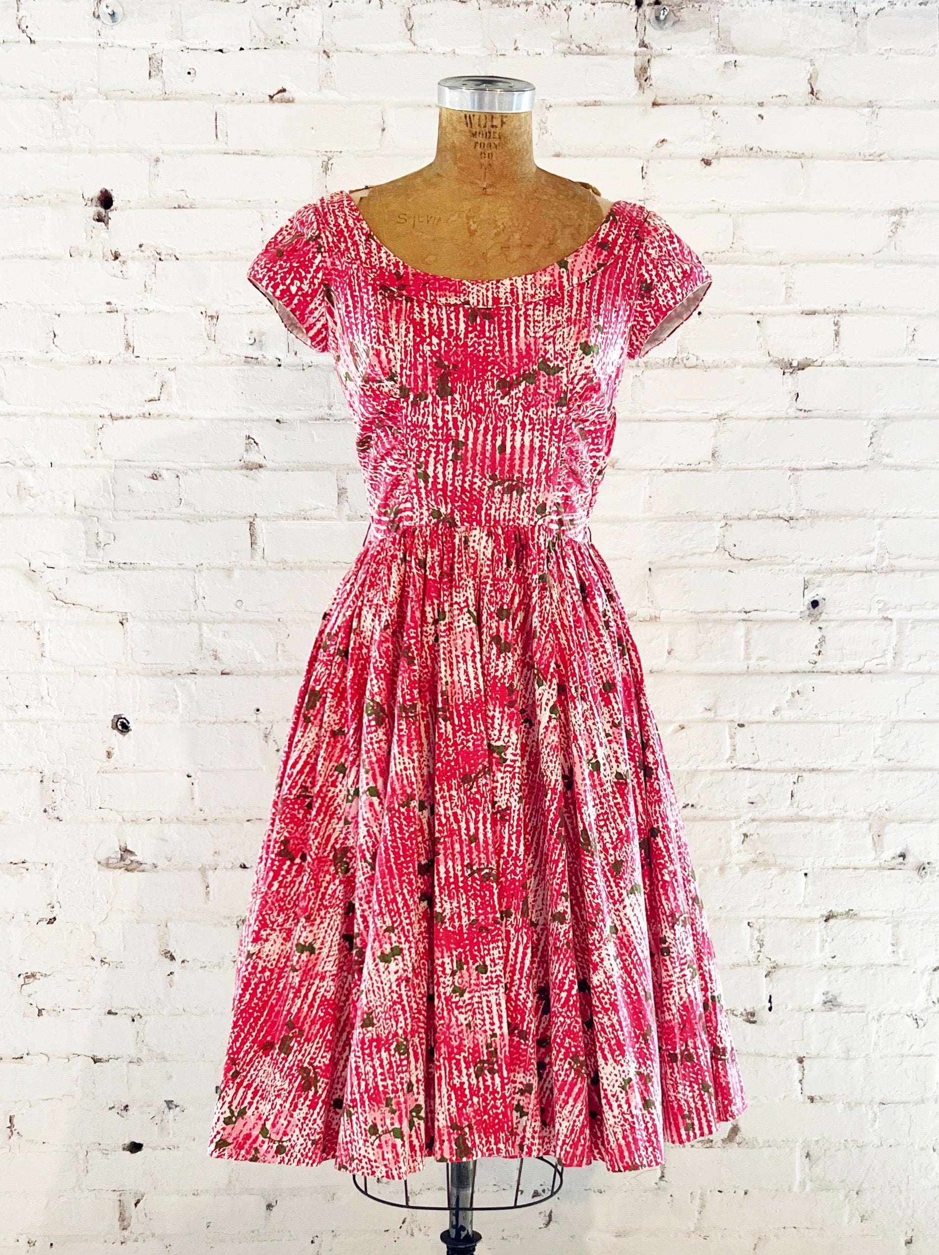 1950s Vintage Pink Floral Fit and Flare Dress by Jerry Gilden / Xs 1950s Vintage Pink Floral Fit and Flare Dress by Jerry Gilden / Xs